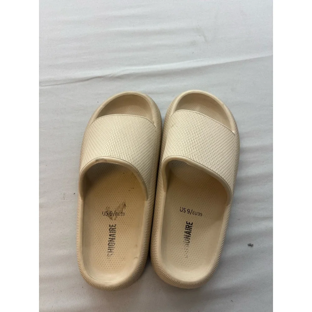 Fashionaire Beige Cloud Slides Platform Sandals Mens 9 Womens 11 EVA Foam